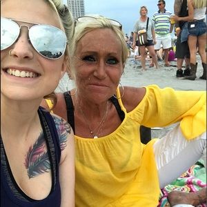 Meet your Posher, Kim